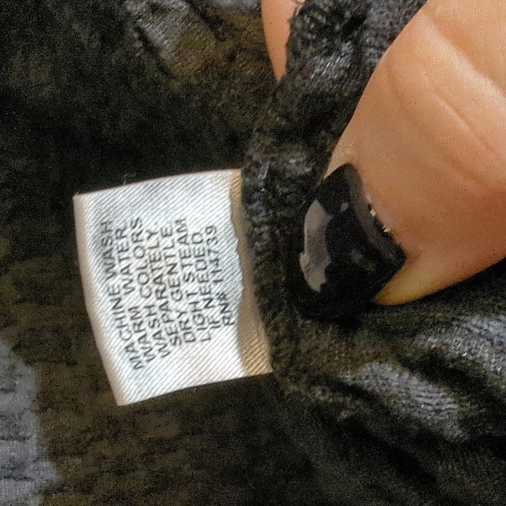 FLAX Textured Linen Black Top - Picture 6 of 11